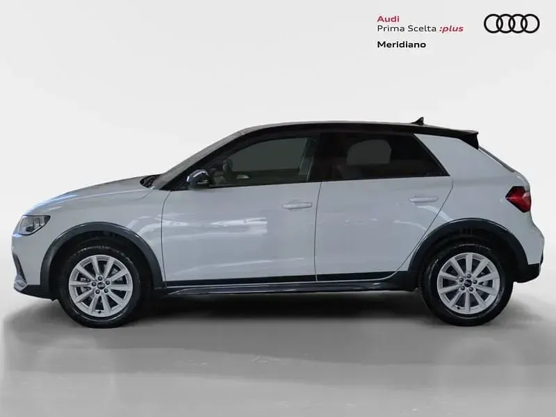 Usata Audi A1 Business 116 CV (85 kW) 2025 Bianco ghiaccio metallizzato SUV