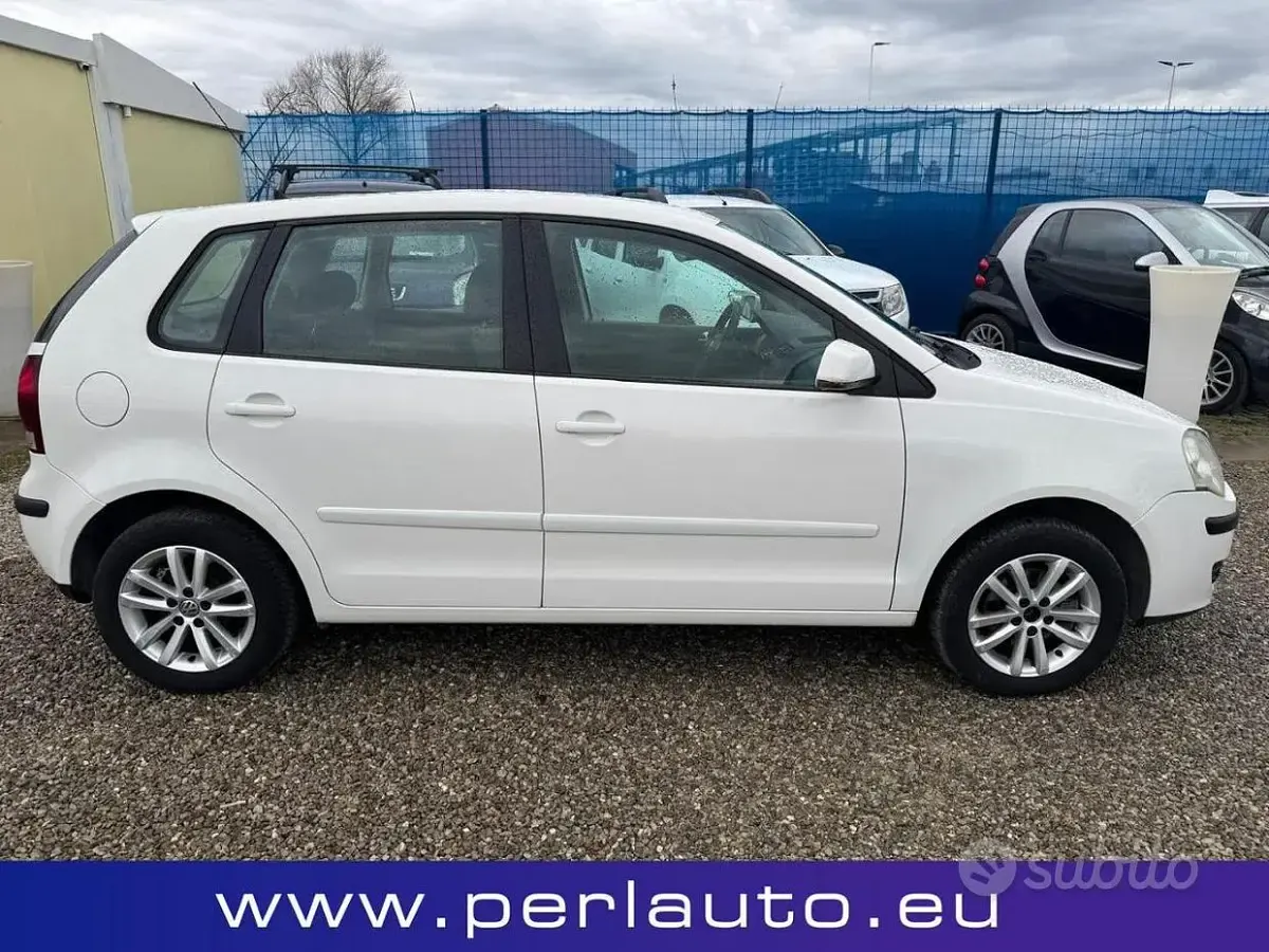 Usata VW Polo 80 CV (58 kW) 2009 Bianco Utilitaria