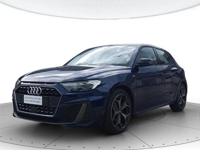 Usata Audi A1 S-Line 116 CV (85 kW) 2024 Blu navarra metallizzato SUV