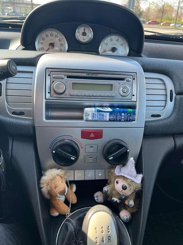 Usata Lancia Ypsilon 69 CV (50 kW) 2010 Nero Utilitaria