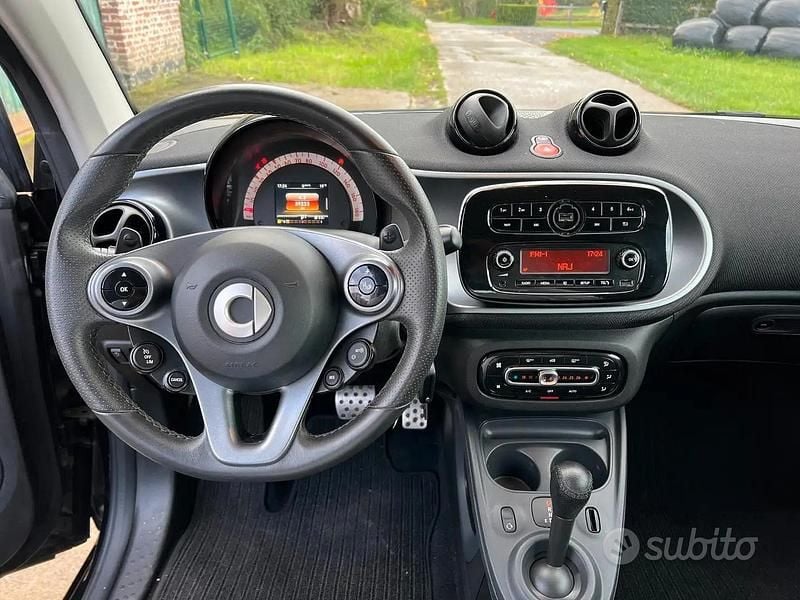Begagnad Smart ForTwo Coupé Passion 90 HK (66 kW) 2017 Svart Sportkupé