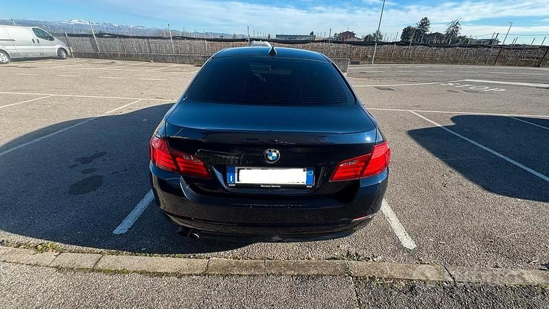 Usata BMW 525 Efficient Dynamics 204 CV (150 kW) 2010 Blu Berlina