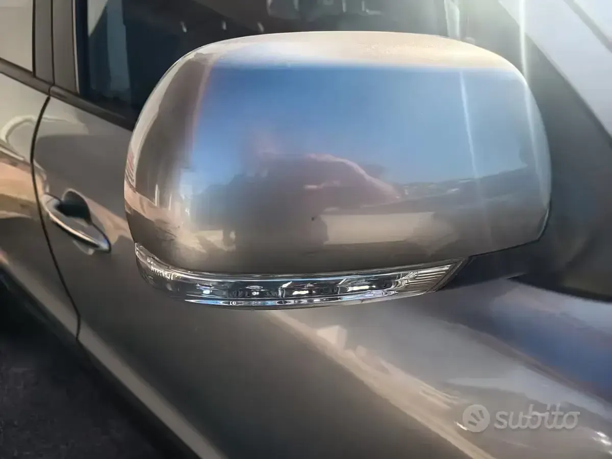 Usata Hyundai Santa Fe Style 197 CV (144 kW) 2011 Grigio SUV