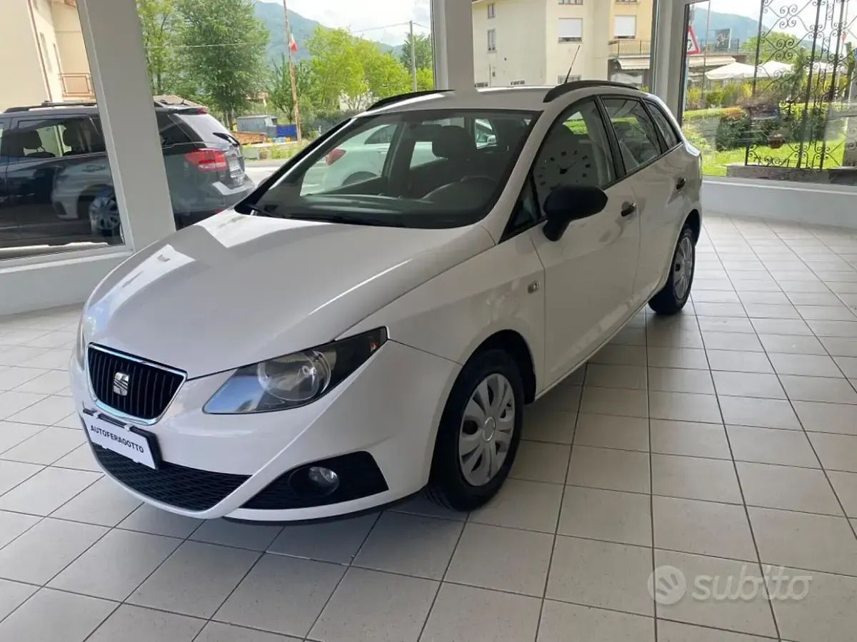 Usata Seat Ibiza ST Style 75 CV (55 kW) 2012 Station wagon