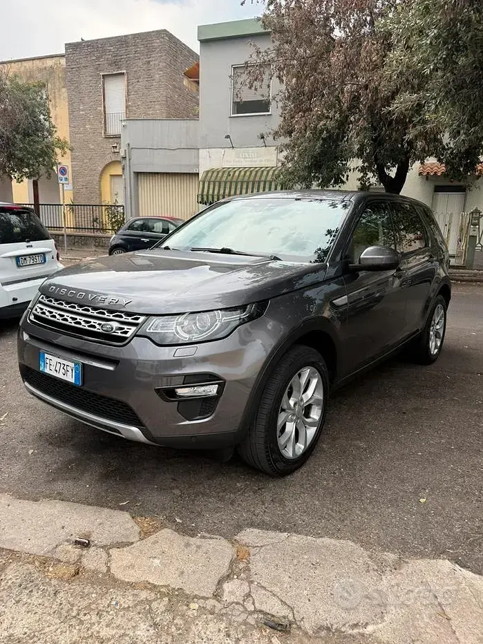 Usata Land Rover Discovery 180 CV (132 kW) 2017 Grigio SUV