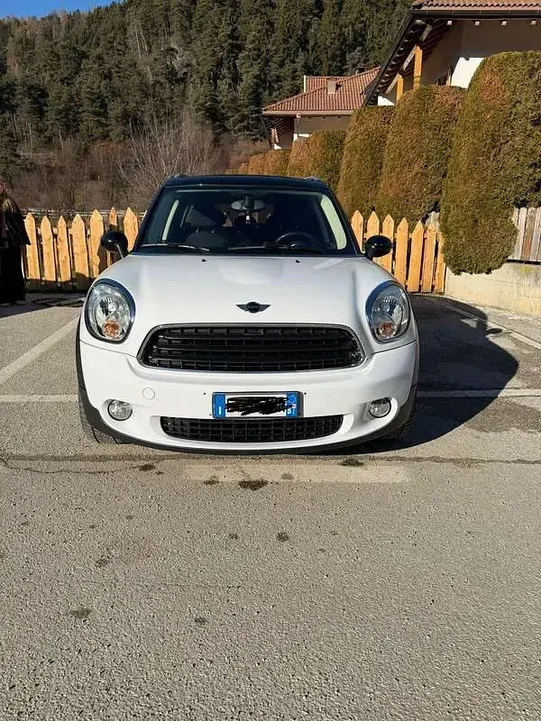 Usata Mini Cooper Countryman 122 CV (89 kW) 2015 Bianco SUV