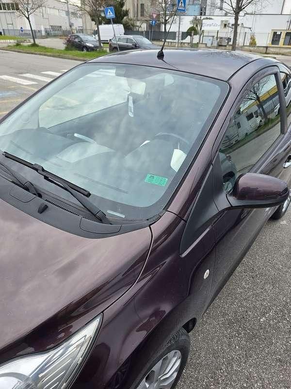 Usata Ford Ka Titanium 69 CV (50 kW) 2014 Berlina