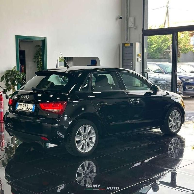 Usata Audi A1 Sportback 105 CV (77 kW) 2012 Nero Utilitaria