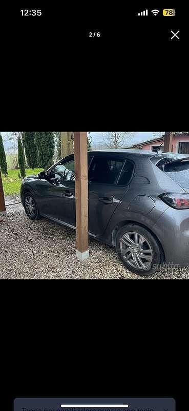 Usata Peugeot 208 Active 75 CV (55 kW) 2020 Grigio Utilitaria