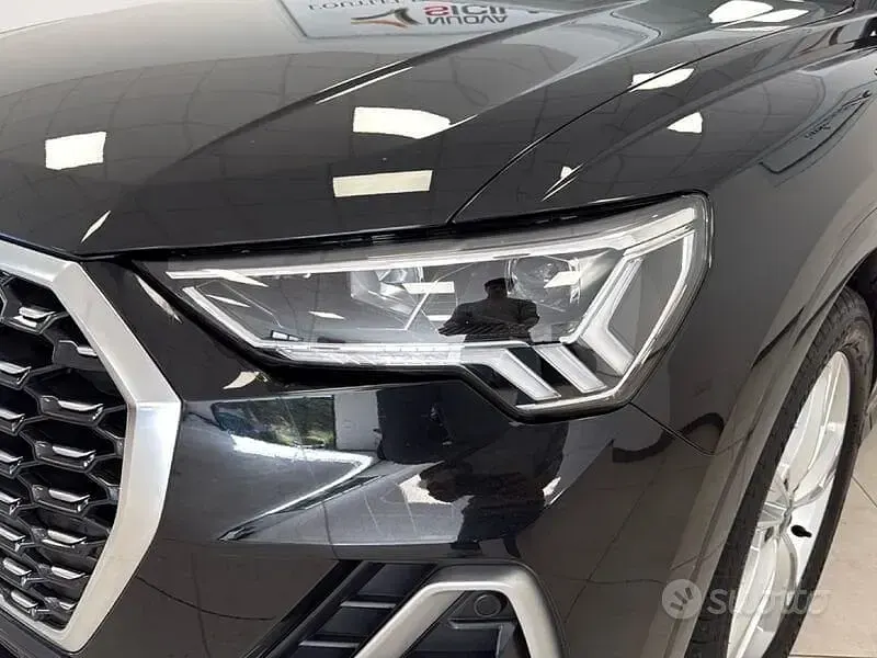 Usata Audi Q3 Sportback S-Line 149 CV (109 kW) 2024 Nero SUV