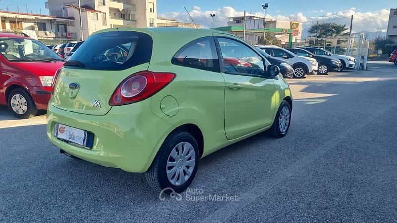 Usata Ford Ka Business Edition 69 CV (50 kW) 2012 Verde Utilitaria