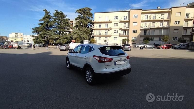 Usata Nissan Qashqai 110 CV (80 kW) 2018 Bianco SUV