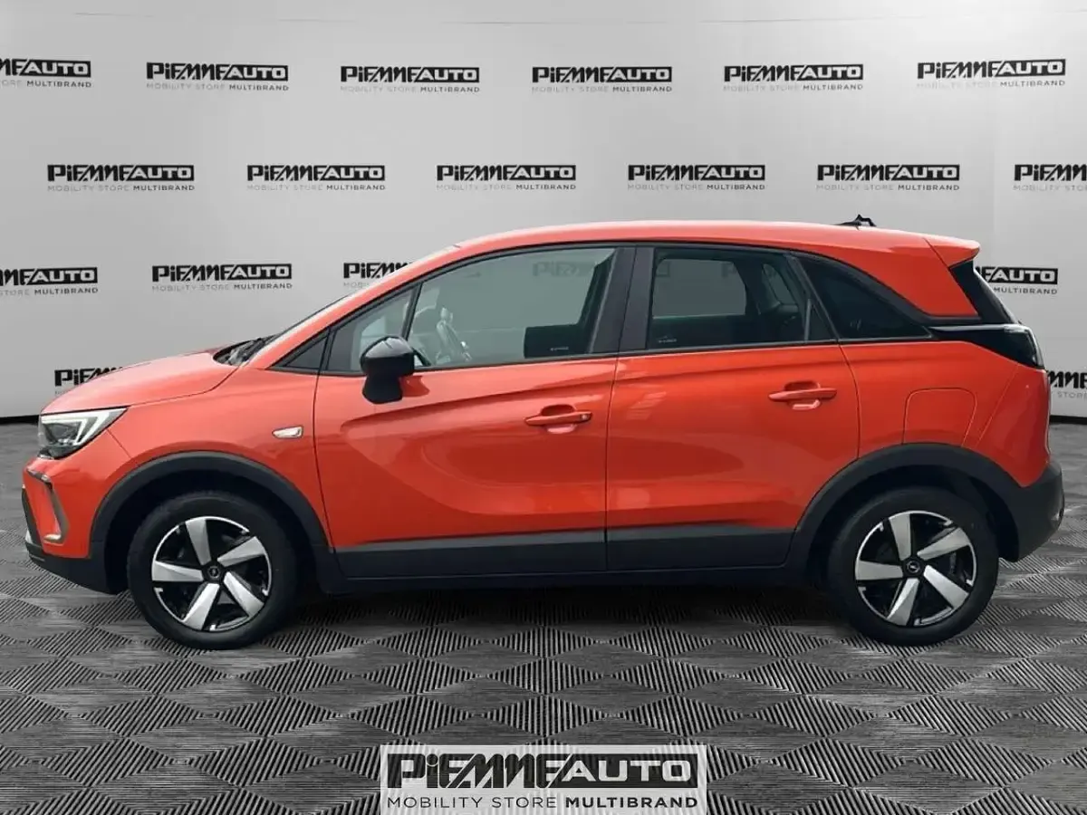 Usata Opel Crossland Edition 110 CV (80 kW) 2022 Arancione SUV