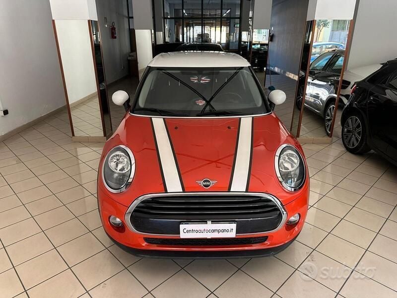 Rosso Usata 2018 Mini Cooper D Due volumi | 11.500 € (Ottimo prezzo) - Immagine 1/4