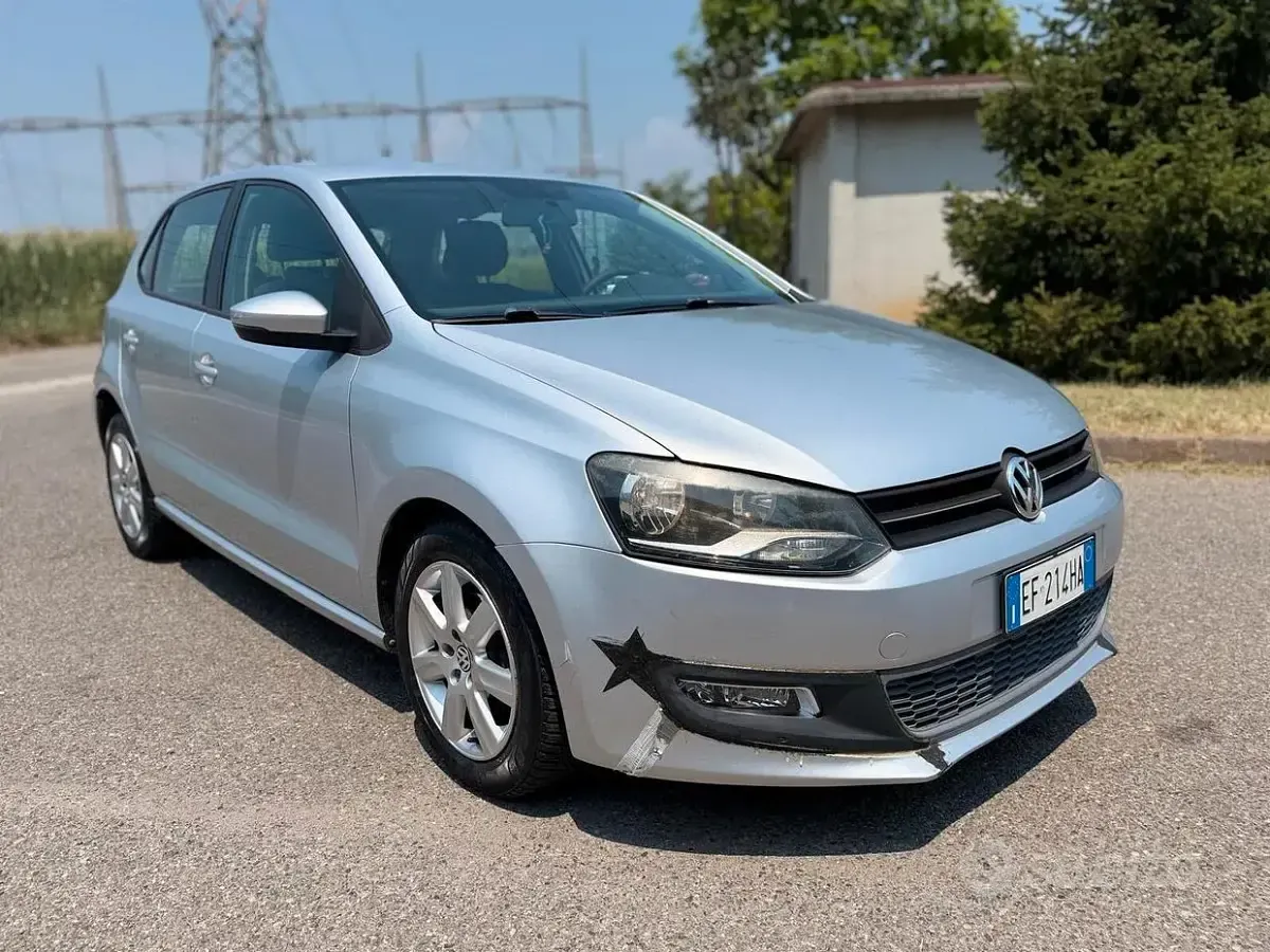 Usata VW Polo Highline 86 CV (63 kW) 2010 Grigio Utilitaria