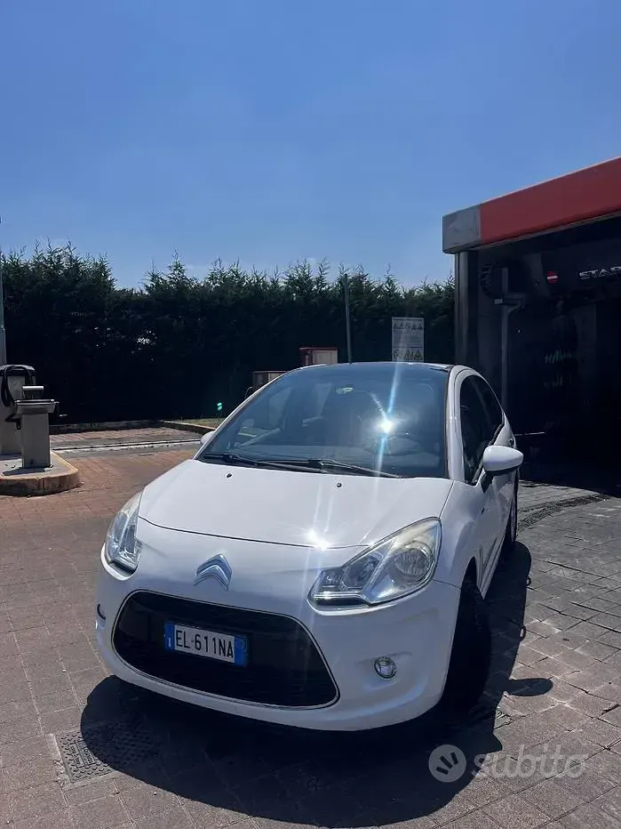 Usata Citroën C3 Exclusive 68 CV (50 kW) 2011 Bianco Berlina