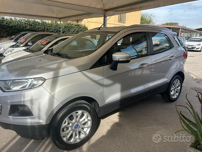 Usata Ford Ecosport Titanium 90 CV (66 kW) 2015 Grigio SUV