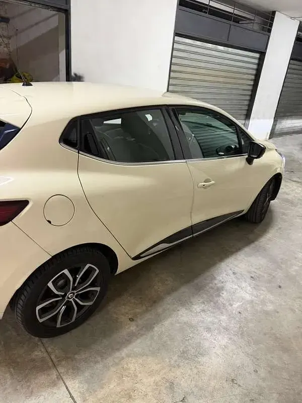 Usata Renault Clio 90 CV (66 kW) 2018 Station wagon