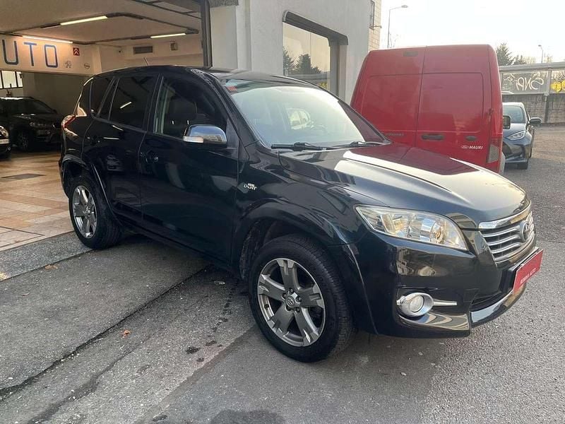 Begagnad Toyota RAV4 163 HK (119 kW) 2010 Svart SUV