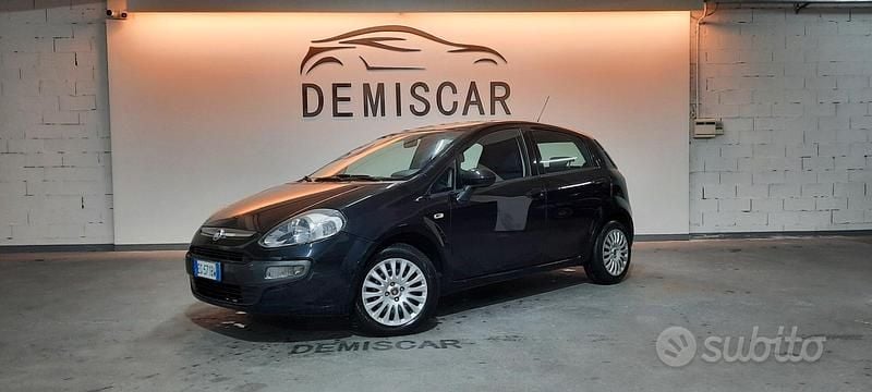 Usata Fiat Punto Evo Dynamic 69 CV (50 kW) 2011 Nero Utilitaria