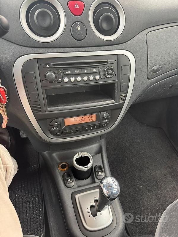 Usata Citroën C3 90 CV (66 kW) 2006 Grigio Utilitaria