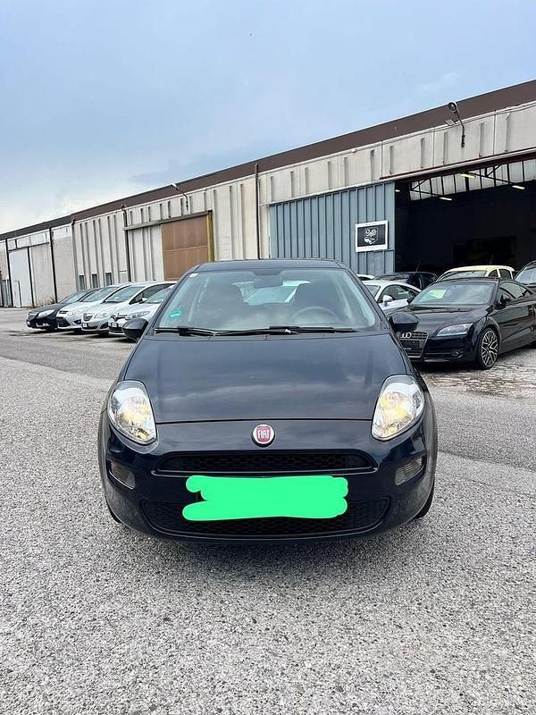 Usata Fiat Punto Evo 65 CV (47 kW) 2011 Nero Utilitaria