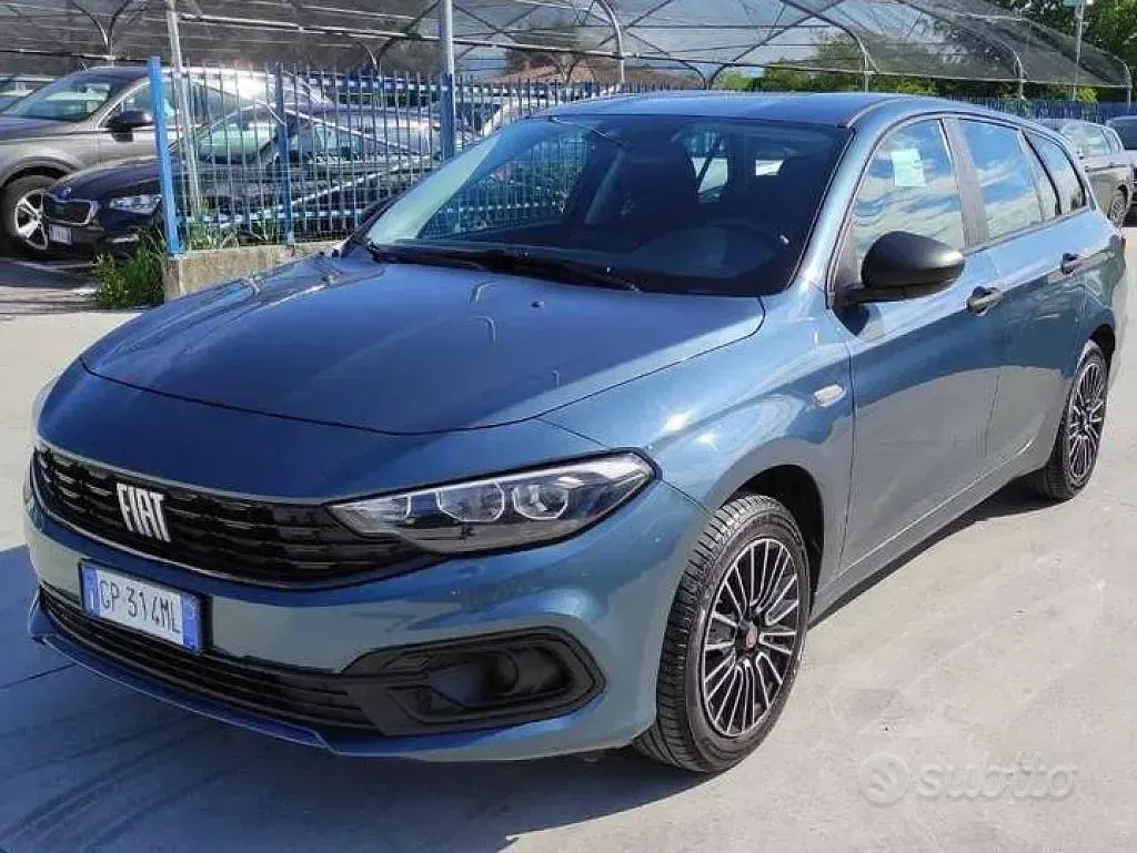 Usata Fiat Tipo 101 CV (74 kW) 2023 Grigio Station wagon