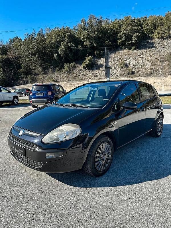 Usata Fiat Punto Evo 78 CV (57 kW) 2010 Nero Utilitaria
