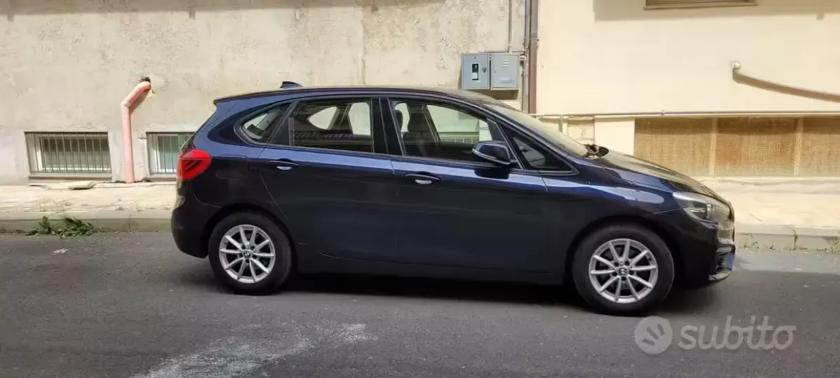 Usata BMW 218 Active Tourer 150 CV (110 kW) 2016 Blu Monovolume