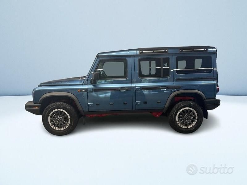 Nuova Ineos Grenadier 2025 Blu Station wagon