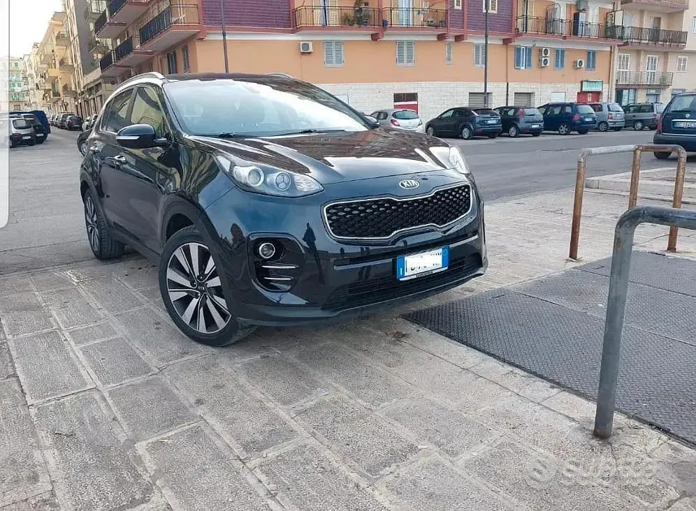 Usata Kia Sportage 115 CV (84 kW) 2016 Nero SUV