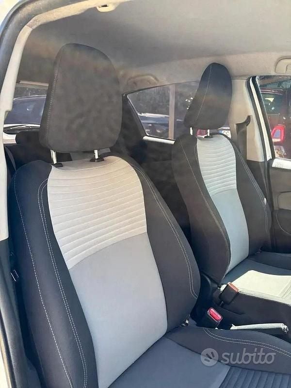 Usata Toyota Yaris 2020 Berlina