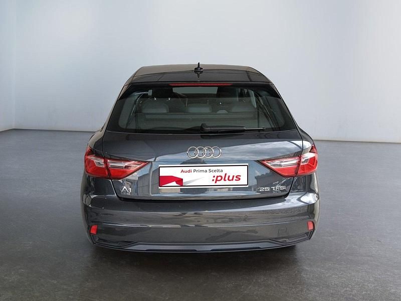 Usata Audi A1 Sportback Advanced 95 CV (69 kW) 2021 Grigio Utilitaria