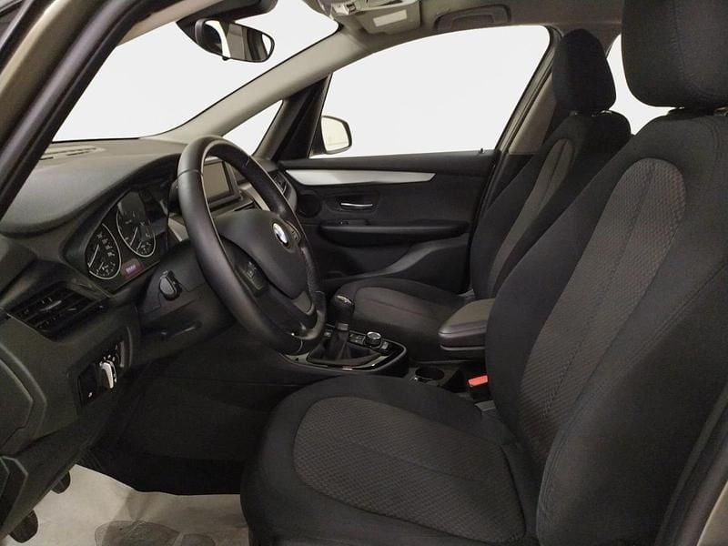 Usata BMW 214 Active Tourer Advantage 95 CV (69 kW) 2016 Bianco Monovolume