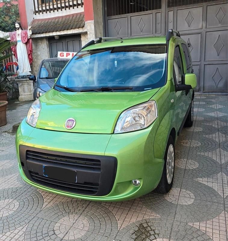 Usata Fiat Qubo Dynamic 95 CV (69 kW) 2011 Verde Monovolume