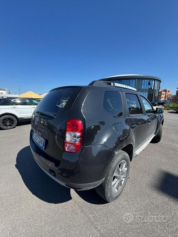 Usata Dacia Duster 115 CV (84 kW) 2017 Nero SUV