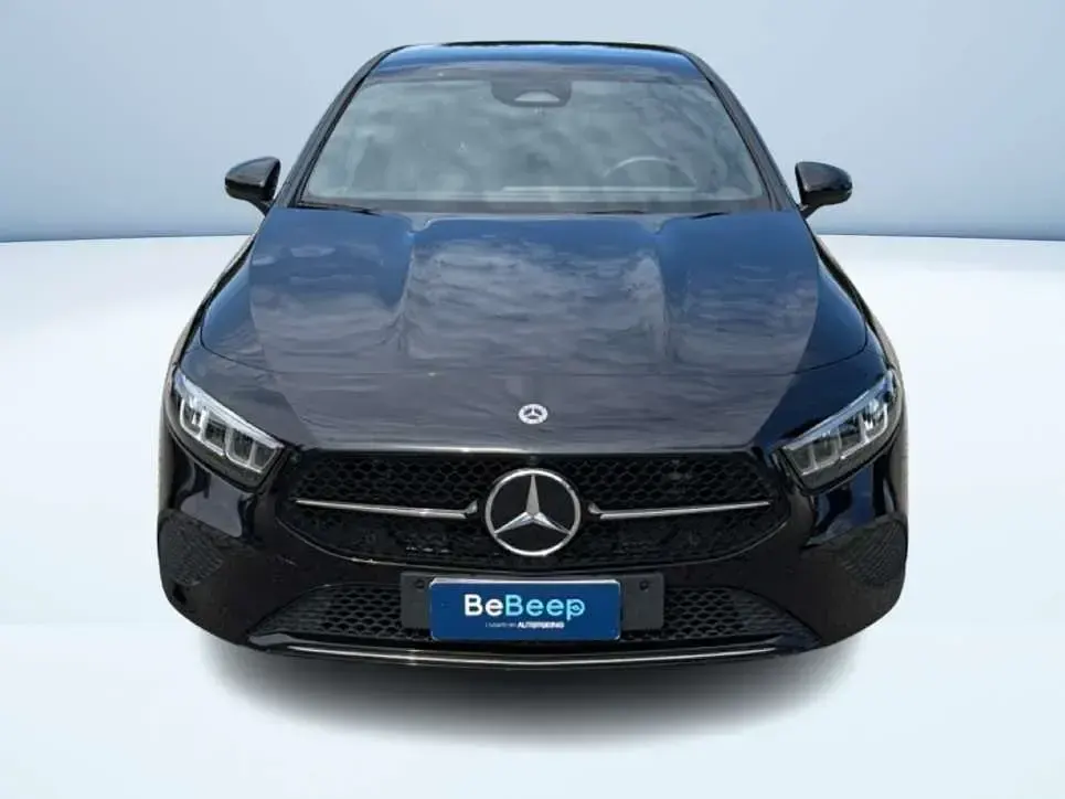 Usata Mercedes A180 Advanced 136 CV (100 kW) 2023 Nero Berlina
