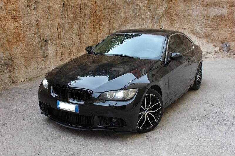 Nero Usata 2007 BMW 330 M Sport Coupé | 13.500 € (Buon prezzo) - Immagine 1/4