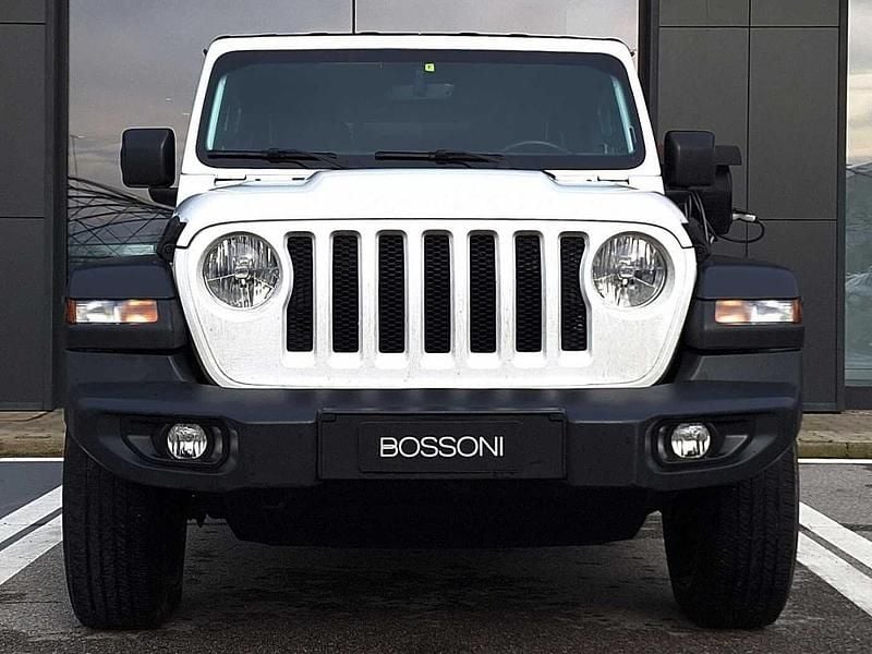 Usata Jeep Wrangler Unlimited Sport 200 CV (147 kW) 2020 Bianco SUV