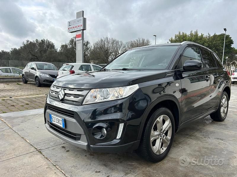 Usata Suzuki Vitara Cool 120 CV (88 kW) 2015 Nero SUV