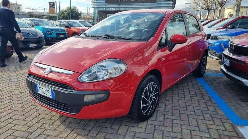 Usata Fiat Punto Evo Active 69 CV (50 kW) 2010 Rosso Utilitaria