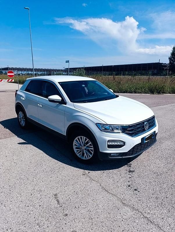 Usata VW T-Roc Advance 116 CV (85 kW) 2019 Bianco SUV