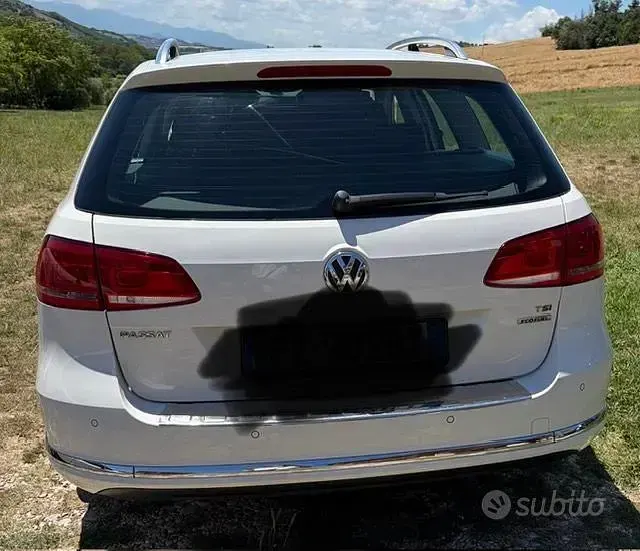 Usata VW Passat 150 CV (110 kW) 2013 Bianco Station wagon