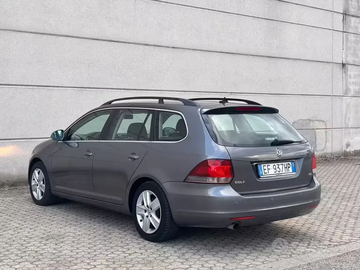 Usata VW Golf VI 105 CV (77 kW) 2010 Grigio Utilitaria