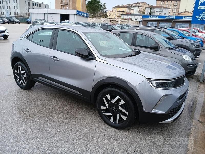 Usata Opel Mokka Elegance 110 CV (80 kW) 2023 Grigio SUV
