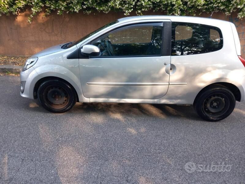 Usata Renault Twingo 76 CV (55 kW) 2011 Grigio Utilitaria