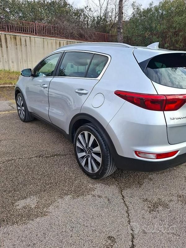 Usata Kia Sportage 115 CV (84 kW) 2016 Grigio SUV