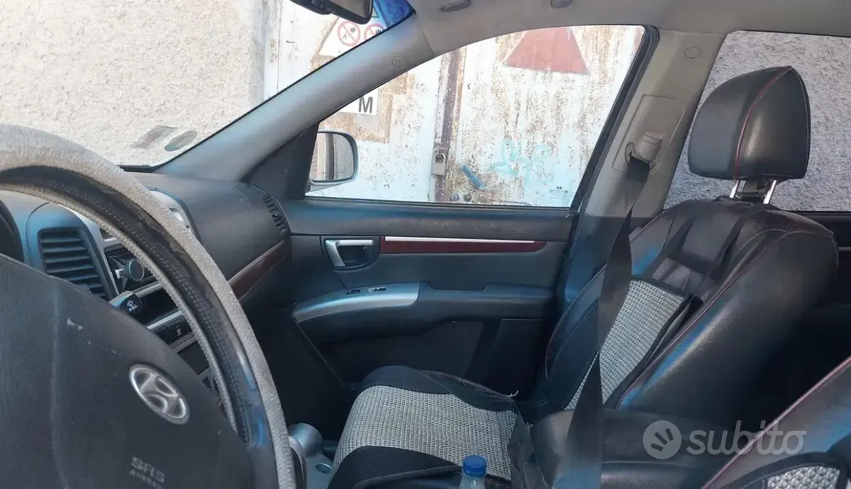 Usata Hyundai Santa Fe 155 CV (114 kW) 2006 Grigio SUV