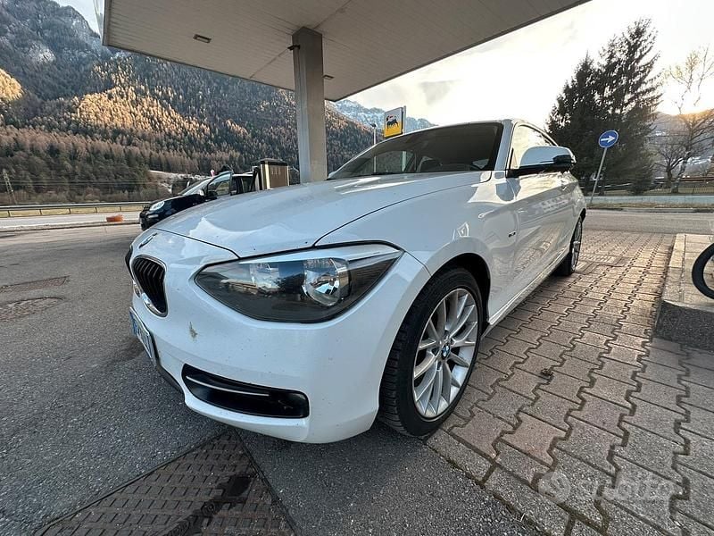Bianco Usata 2014 BMW 120 Due volumi | 4200 € (Ottimo prezzo) - Immagine 1/4