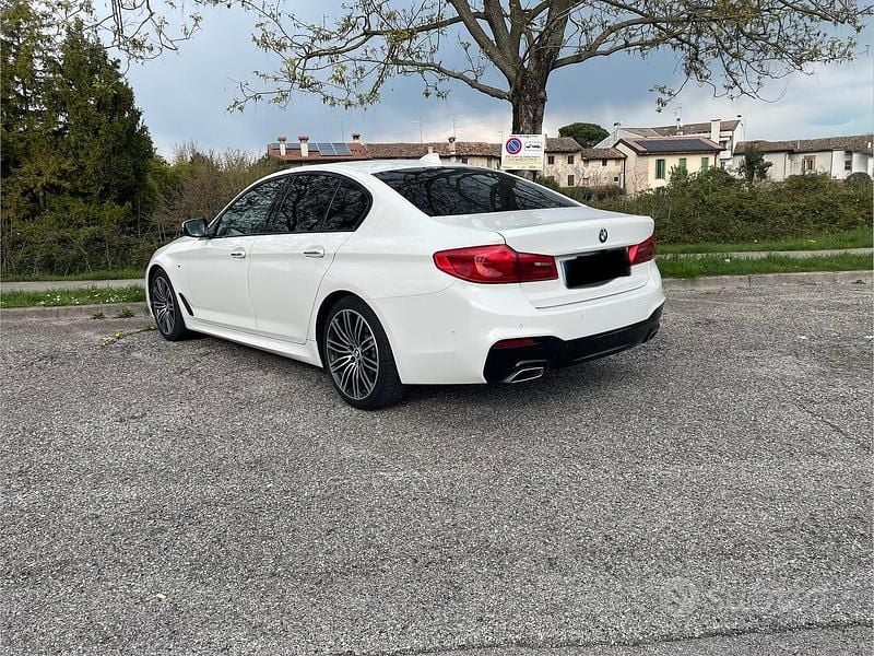 Usata BMW 520 Efficient Dynamics 190 CV (139 kW) 2019 Bianco Berlina